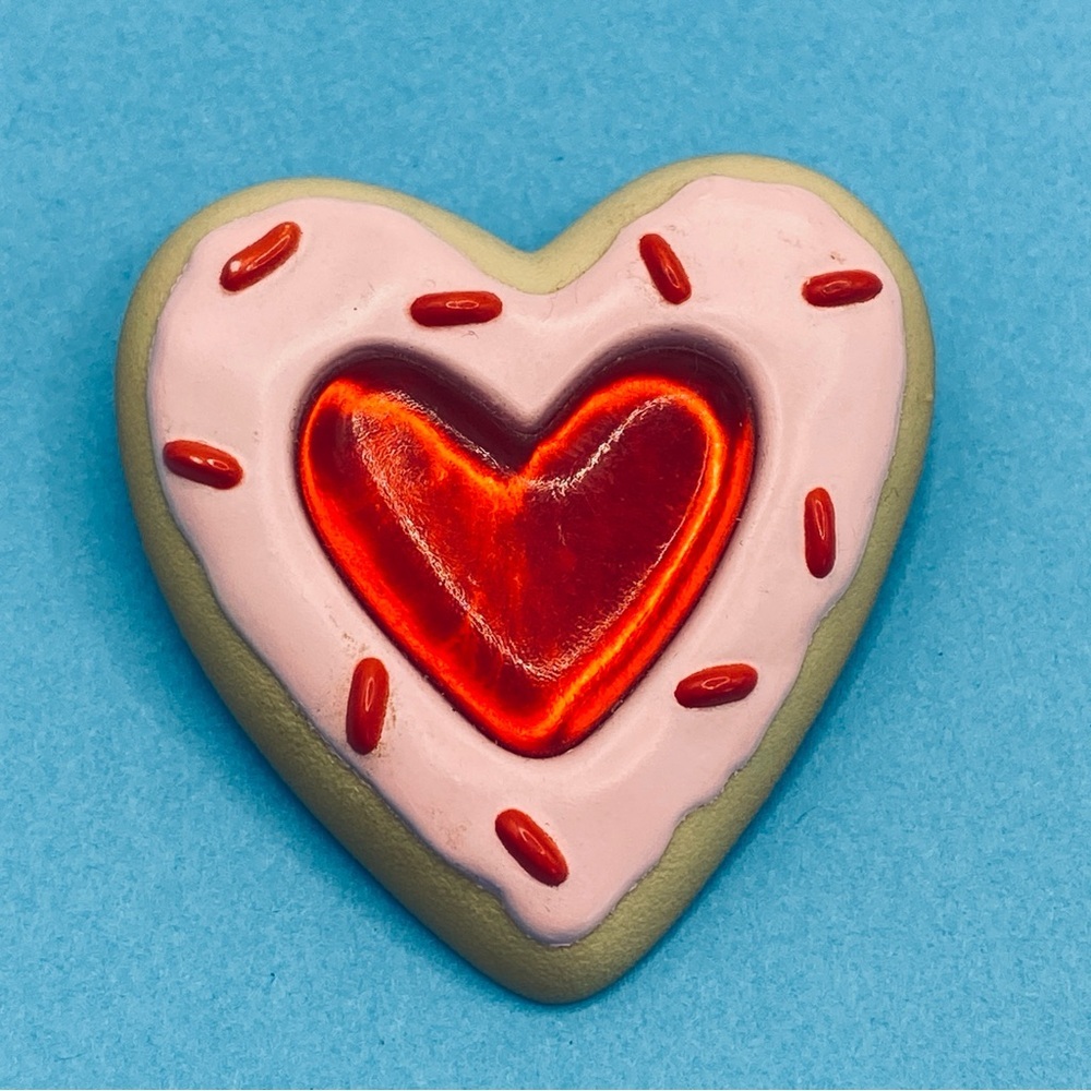 HALLMARK Heart Cookie Brooch Valentines Day 2”